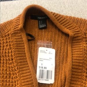 Amber NWT FOREVER 21 cardigan mustard yellow small